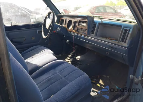 1987 Ford Ranger Super Cab from USA, damaged, VIN 1FTCR15T7HPA87264